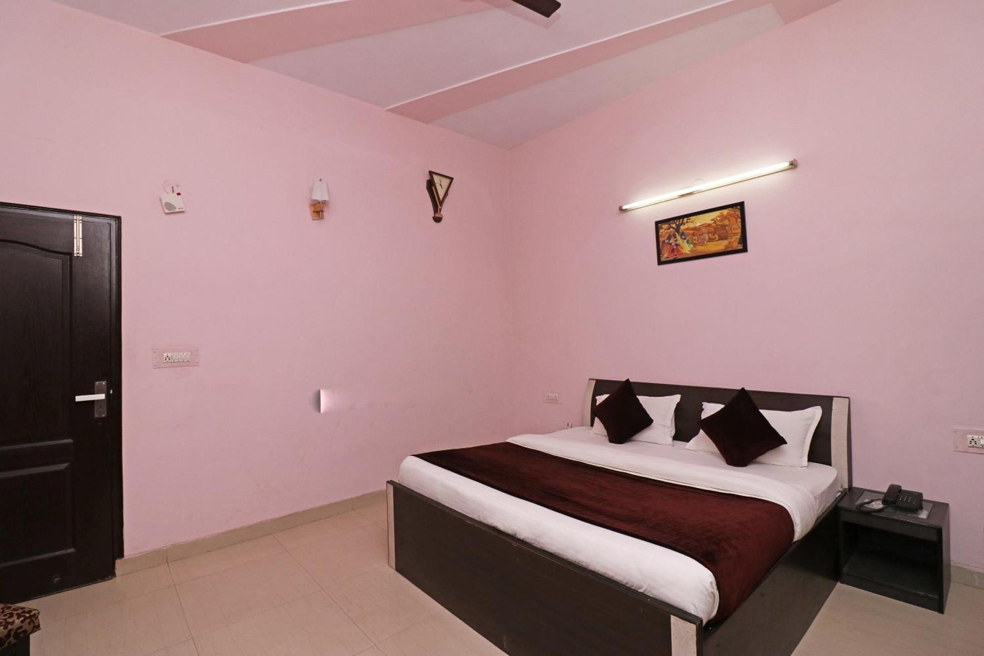 Hotel O Alpine Residency Faridabad Exteriör bild